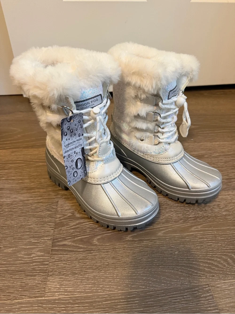 London Fog Girls' Silver and White Faux-Fur Winter Boots